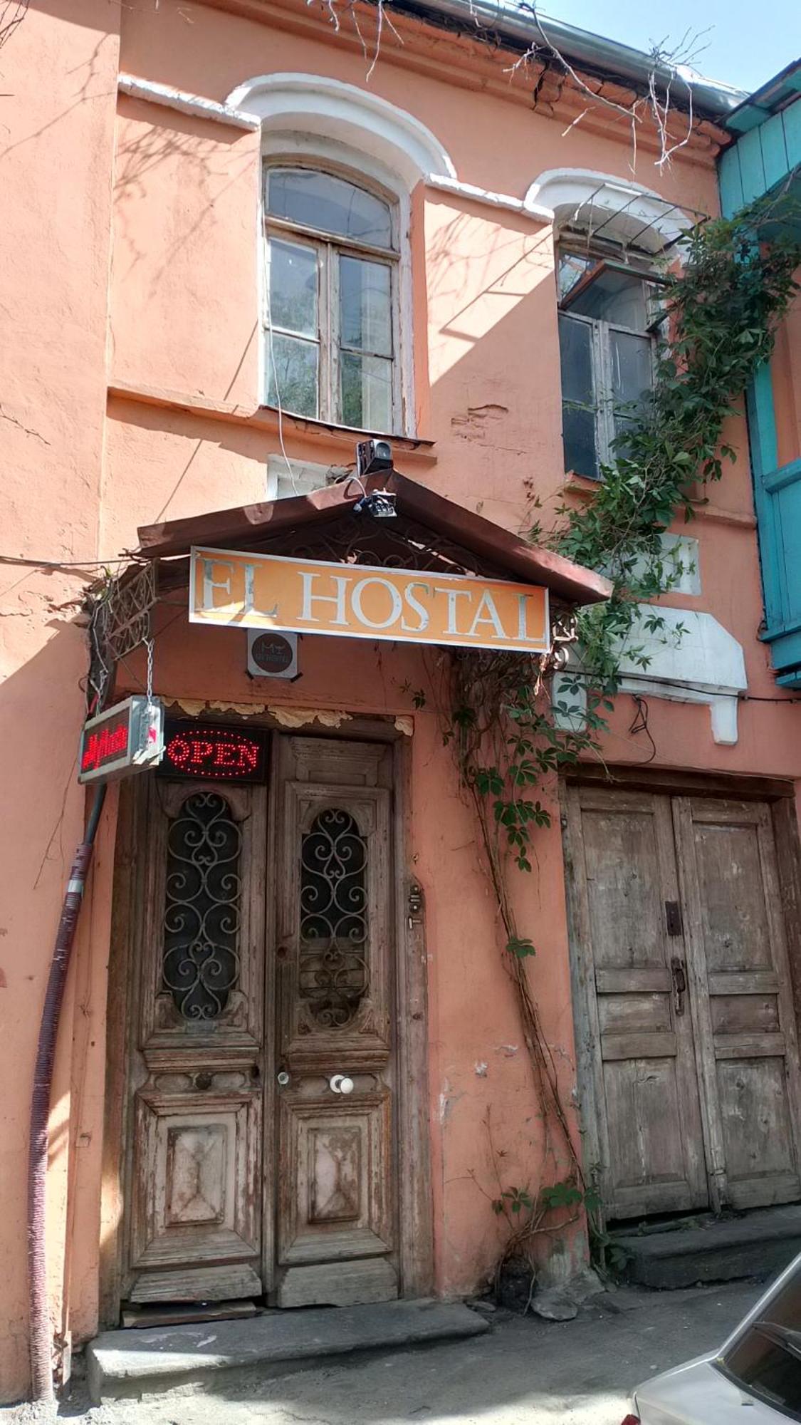 El Hostal Tbilisi Exterior photo